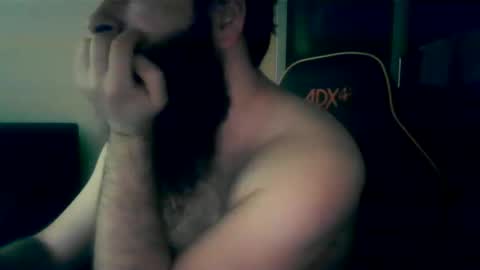 Snapshot of london_man1988 chatting on January 12, 8:25 am london_man1988 online show from January 12, 8:25 am