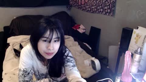 Snapshot of londonray chatting on February 24, 9:46 pm londonray online show from February 24, 9:46 pm