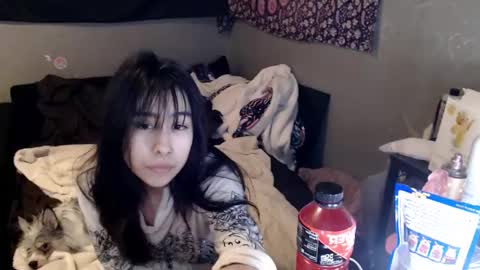 Snapshot of londonray chatting on February 26, 12:42 am londonray online show from February 26, 12:42 am