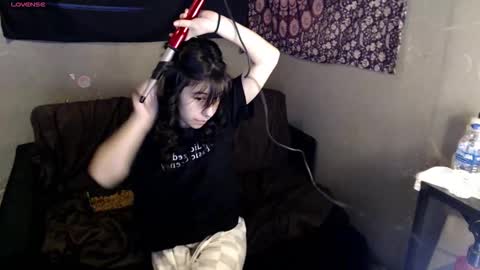 Snapshot of londonray chatting on March 16, 8:24 pm londonray online show from March 16, 8:24 pm