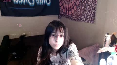 Snapshot of londonray chatting on March 22, 11:19 pm londonray online show from March 22, 11:19 pm