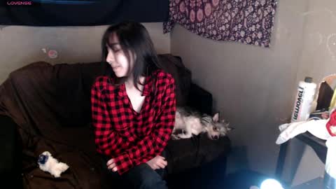 Snapshot of londonray chatting on March 27, 10:53 pm londonray online show from March 27, 10:53 pm