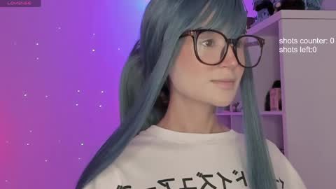 Snapshot of lonelly_lolly98 chatting on June 2, 9:39 pm SABRINA online show from June 2, 9:39 pm