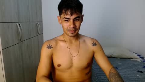 lonelydick2002 online show from November 5, 4:45 am