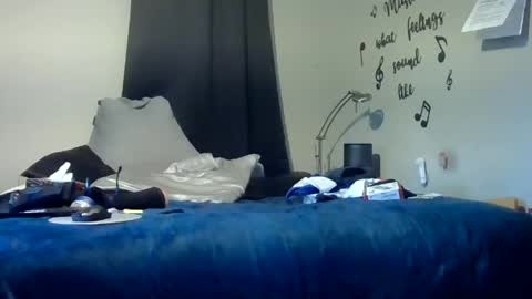 Snapshot of lonelydick2222 chatting on July 6, 10:23 am lonelydick2222 online show from July 6, 10:23 am