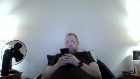 Lonely Man online show from May 12, 8:44 am