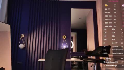 lonelyteaser online show from March 12, 1:39 pm