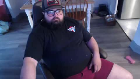 Snapshot of lonewolfgarage chatting on April 13, 6:57 pm lonewolfgarage online show from April 13, 6:57 pm