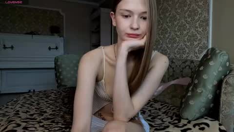 Cindy online show from March 29, 1:44 pm