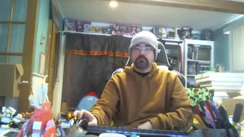 Snapshot of longandcut99 chatting on February 9, 6:34 pm longandcut99 online show from February 9, 6:34 pm