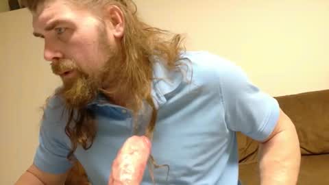 longhairedfreak1921 online show from March 26, 12:11 pm