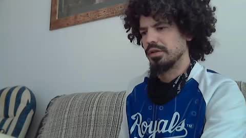 Alejandro Rulitos Twitter longnight55 Intagram 5longnight5 online show from January 18, 9:24 am