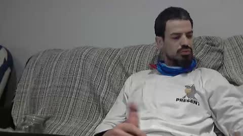 Alejandro Rulitos Twitter longnight55 Intagram 5longnight5 online show from February 13, 5:58 am