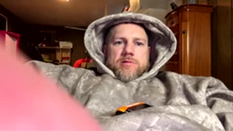Snapshot of longstrokin8869 chatting on April 10, 3:06 pm Bradsobad88 online show from April 10, 3:06 pm