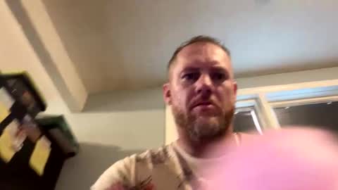 Snapshot of longstrokin8869 chatting on April 24, 3:58 pm Bradsobad88 online show from April 24, 3:58 pm