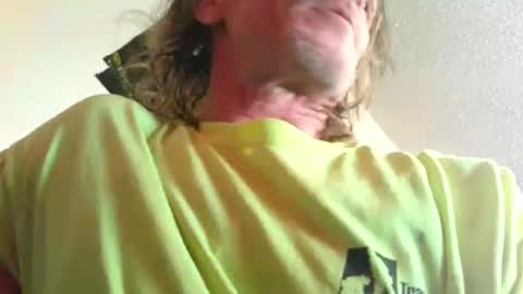 Snapshot of lookatmyjunk1 chatting on February 4, 12:44 pm thedestroyer online show from February 4, 12:44 pm