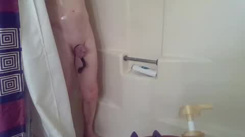 Snapshot of lookatmyjunk1 chatting on March 12, 6:44 pm thedestroyer online show from March 12, 6:44 pm