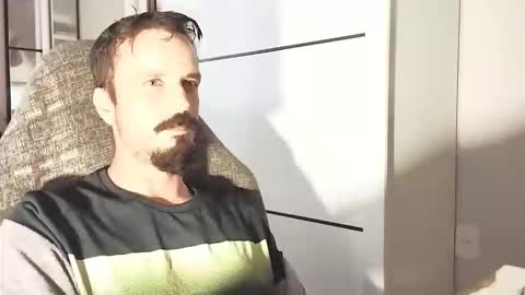 Snapshot of lookaz4010 chatting on March 13, 12:34 pm Lucas online show from March 13, 12:34 pm