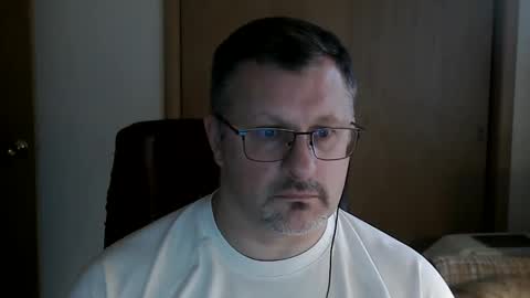 Snapshot of lookin75 chatting on September 10, 11:27 pm lookin75 online show from September 10, 11:27 pm
