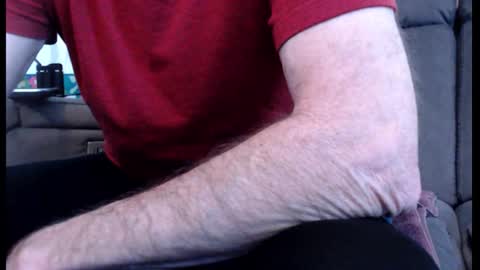 Snapshot of looking469 chatting on February 23, 4:04 pm looking469 online show from February 23, 4:04 pm