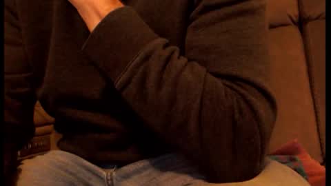 Snapshot of looking469 chatting on February 27, 12:43 am looking469 online show from February 27, 12:43 am