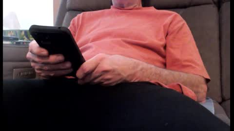 Snapshot of looking469 chatting on February 28, 4:30 pm looking469 online show from February 28, 4:30 pm