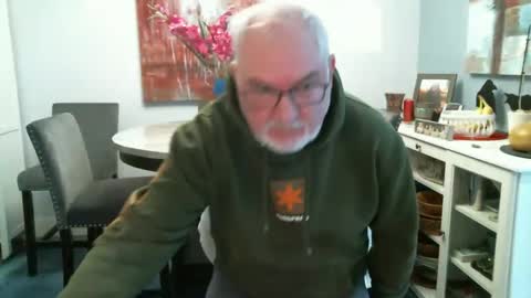 loop102 online show from September 30, 7:30 pm