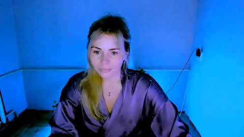 Lora online show from March 20, 3:00 am