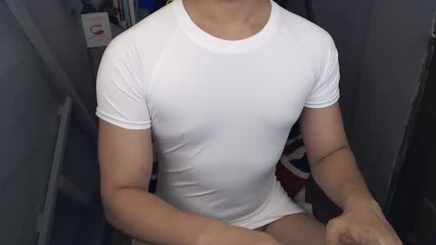 Snapshot of lord_of_cum69 chatting on February 23, 11:11 am Macky online show from February 23, 11:11 am