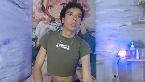 Tayron online show from March 3, 4:40 am