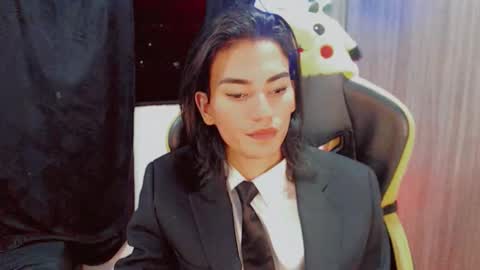 LION online show from February 12, 11:55 pm