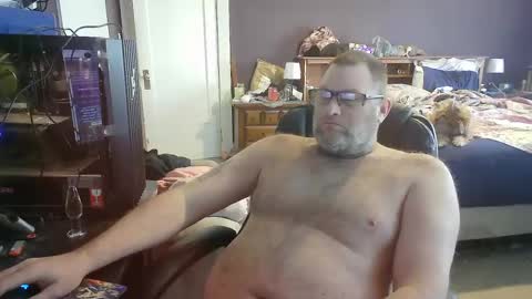 Snapshot of lordimaran chatting on March 7, 1:29 pm lordimarans room online show from March 7, 1:29 pm