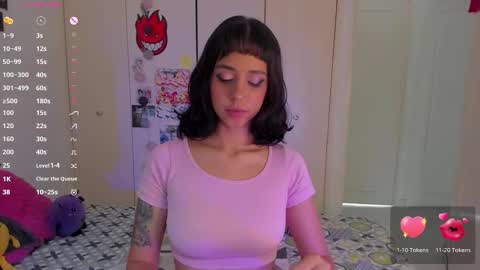 Snapshot of lordpussy__ chatting on December 18, 6:47 pm lordpussy__ online show from December 18, 6:47 pm