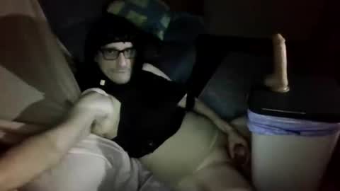 Snapshot of lordraziel290163 chatting on January 19, 2:04 am kh4ls3 online show from January 19, 2:04 am