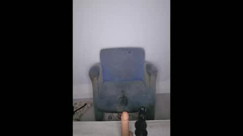 Snapshot of lordraziel290163 chatting on February 14, 1:13 am kh4ls3 online show from February 14, 1:13 am