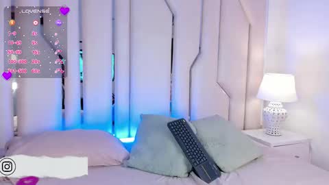  Loreana  online show from September 25, 4:38 am