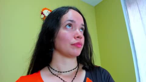 Snapshot of loreen_grey chatting on October 1, 9:32 pm Loren Grey online show from October 1, 9:32 pm