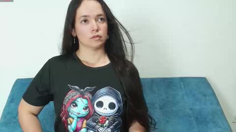 Loren Grey online show from January 7, 8:11 pm