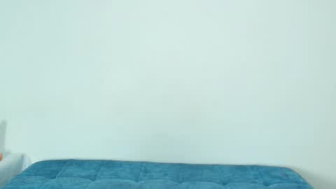 Snapshot of loreen_grey chatting on May 4, 8:38 pm Loren Grey online show from May 4, 8:38 pm