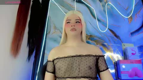 Snapshot of lorems_ chatting on January 13, 10:42 am lorems_ online show from January 13, 10:42 am