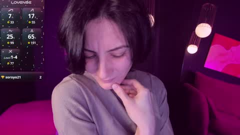 Snapshot of loren_daze chatting on December 6, 2:06 pm Loren online show from December 6, 2:06 pm
