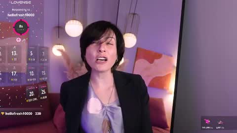 Loren online show from June 19, 2:21 pm