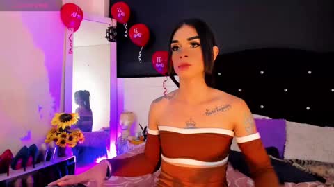 lesly lorena online show from February 16, 4:31 am
