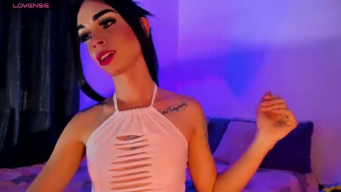lesly lorena online show from February 25, 11:33 pm