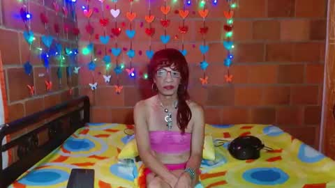 Snapshot of lorenacapelli chatting on March 2, 10:24 am Lorena Capelli online show from March 2, 10:24 am