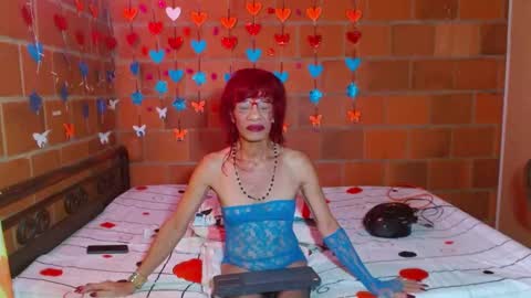 Snapshot of lorenacapelli chatting on September 20, 9:27 pm Lorena Capelli online show from September 20, 9:27 pm