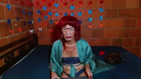 Snapshot of lorenacapelli chatting on October 12, 12:26 pm Lorena Capelli online show from October 12, 12:26 pm