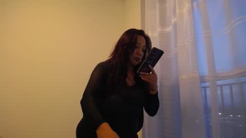 Lorena online show from December 19, 10:53 pm