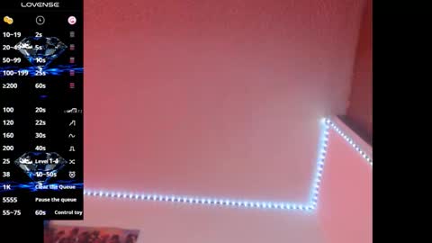 lorenitha online show from December 15, 6:01 pm