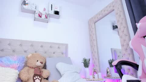 Snapshot of lorennahernandez chatting on March 16, 11:36 am Lorena online show from March 16, 11:36 am